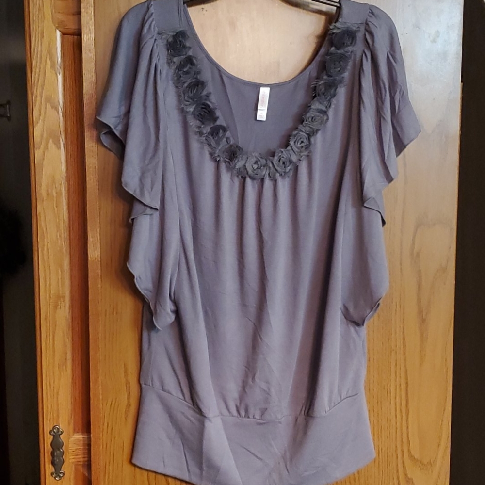 Xhilaration XL top,  with Rose neckline